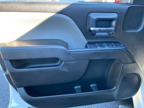 Used 2016 GMC Sierra 2500 4x4 Crew Cab image 11