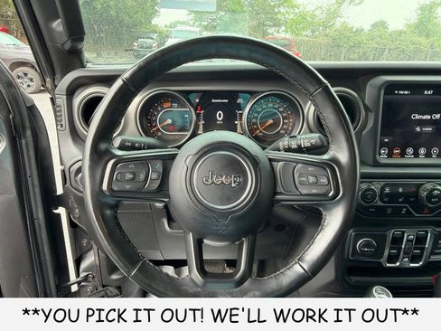 Used 2022 Jeep Wrangler Unlimited Sport w/ Sun And Sound Package AWD/4WD image 12