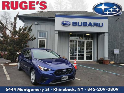 Used 2024 Subaru Impreza 2.0i image 1