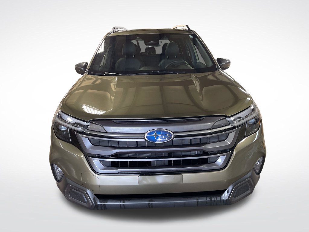 Certified 2025 Subaru Forester Limited AWD/4WD image 9