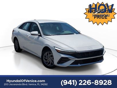 New 2025 Hyundai Elantra Blue