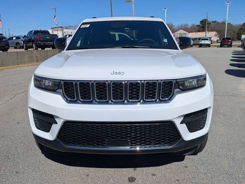 New 2026 Jeep Grand Cherokee Laredo X AWD/4WD image 8