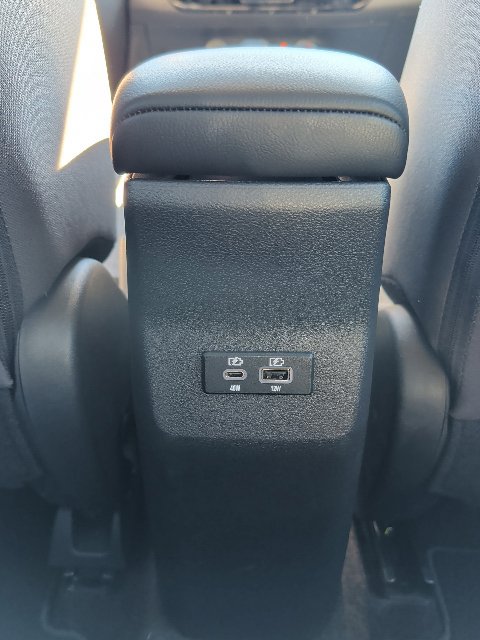 Used 2025 Nissan Kicks SV w/ Illumination Package FWD image 15