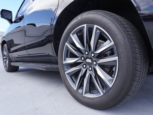 Used 2021 Cadillac Escalade Sport Platinum image 6