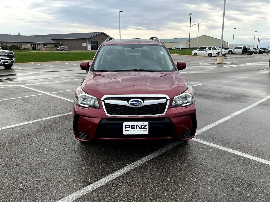 Used 2016 Subaru Forester 2.0XT Premium w/ Popular Package #2 AWD/4WD image 2