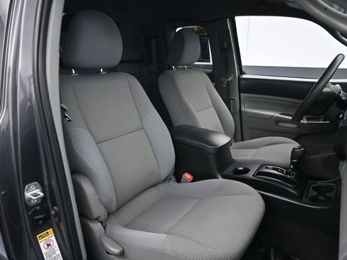 Used 2012 Toyota Tacoma 4x4 Access Cab V6 image 28