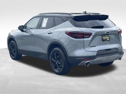 Used 2023 Chevrolet Blazer LT w/ Convenience Package FWD image 5