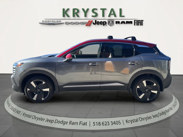 Used 2026 Nissan Kicks SR w/ Cold Weather Package AWD/4WD image 4