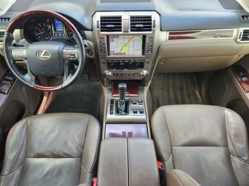 Used 2015 Lexus GX 460 Luxury AWD/4WD image 26