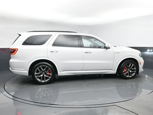 Used 2022 Dodge Durango R/T w/ Tow 'N Go Package image 3