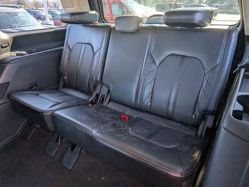 Used 2020 Ford Expedition Platinum image 9