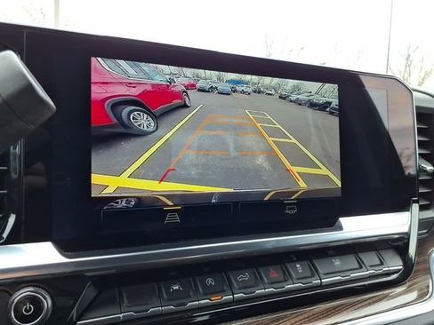 Used 2023 Chevrolet Silverado 1500 LT image 8