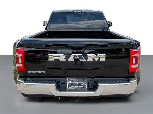 Used 2022 RAM 3500 Tradesman w/ Max Tow Package RWD image 58