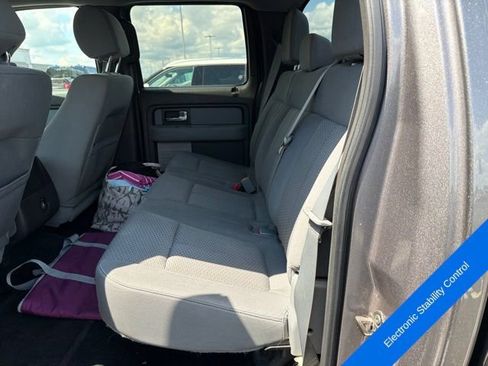 Used 2014 Ford F150 XLT w/ XLT Chrome Package RWD image 10