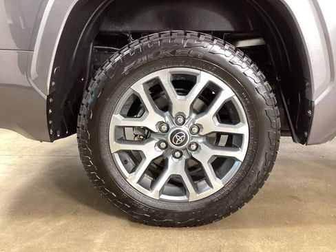 Used 2022 Toyota Tundra 1794 Edition w/ Advanced Package AWD/4WD image 40