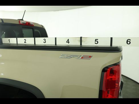 Used 2021 Chevrolet Colorado ZR2 image 14
