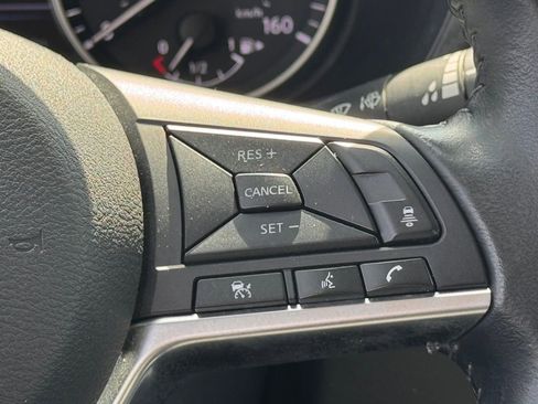 Certified 2022 Nissan Sentra SV image 16