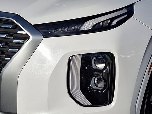 Used 2022 Hyundai Palisade Limited image 9
