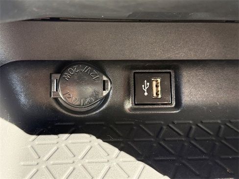 Certified 2024 Toyota RAV4 XLE image 21