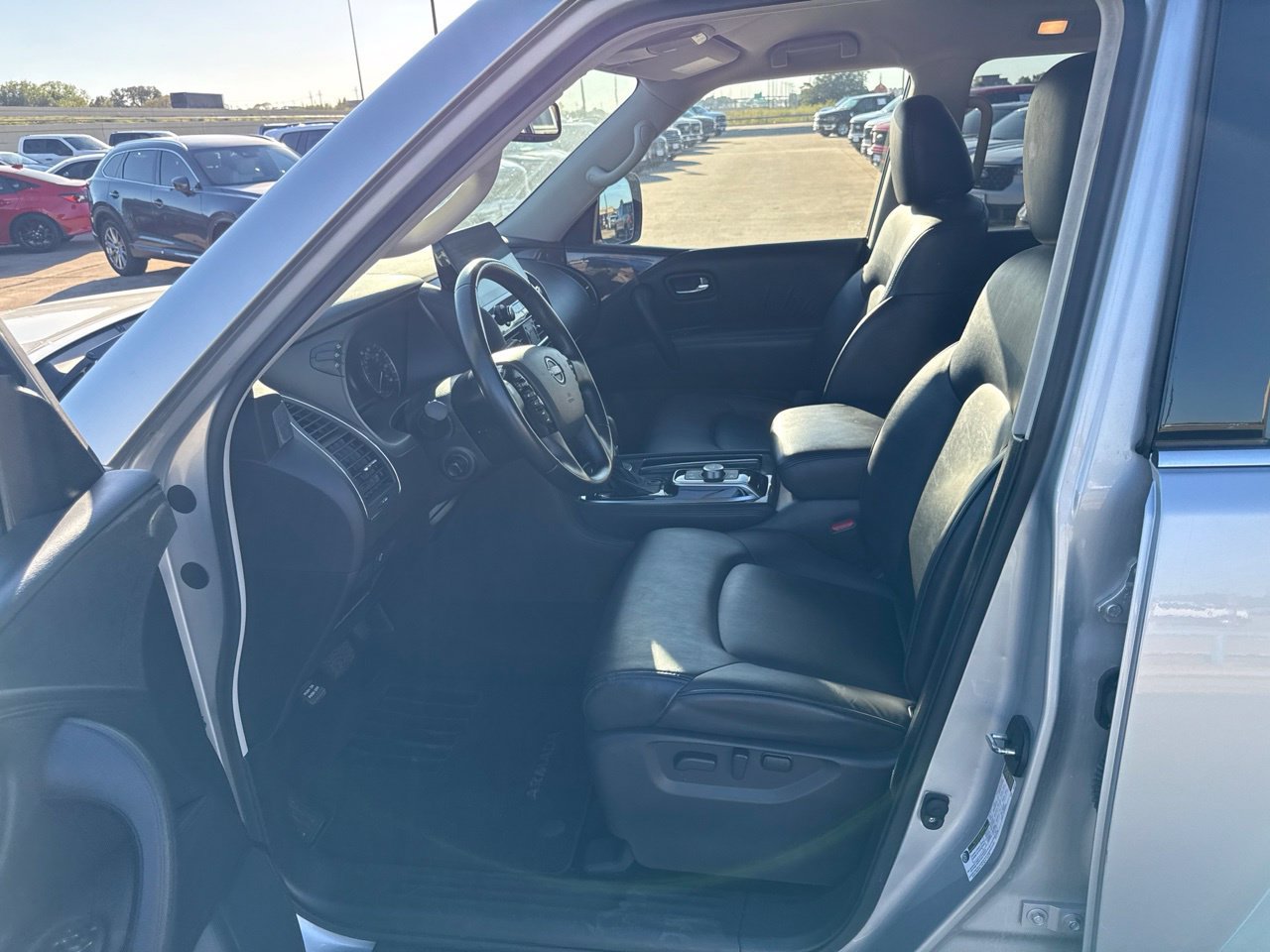 Used 2024 Nissan Armada SV RWD image 19