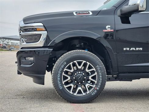 New 2026 RAM 2500 Limited image 5