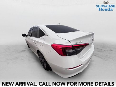 Used 2024 Honda Civic Touring image 5