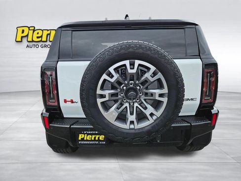 Used 2025 GMC Hummer EV 3X w/ LPO, Sport Package AWD/4WD image 4