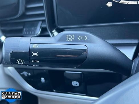 Used 2023 Kia Sportage EX image 22