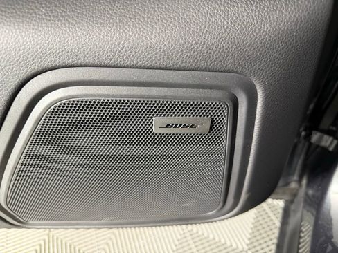 New 2025 Porsche Macan image 27