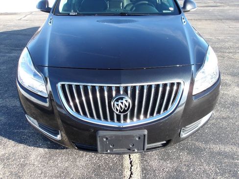 Used 2012 Buick Regal Premium image 28