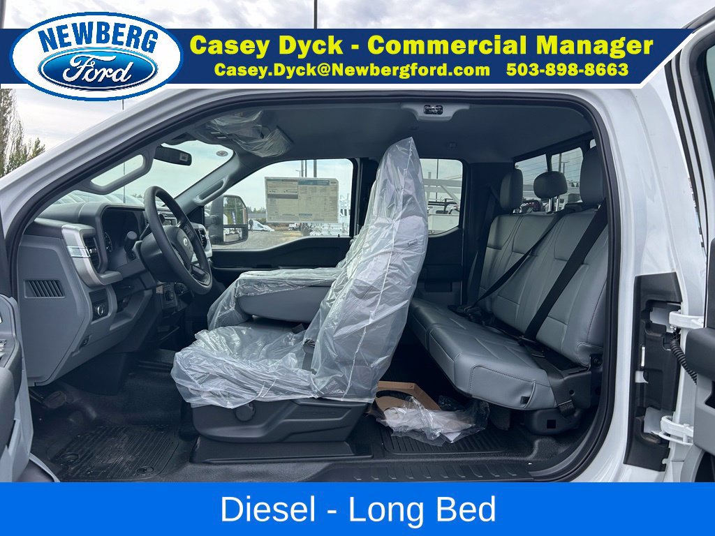 New 2025 Ford F250 XL w/ 360-Degree Camera Package AWD/4WD image 9