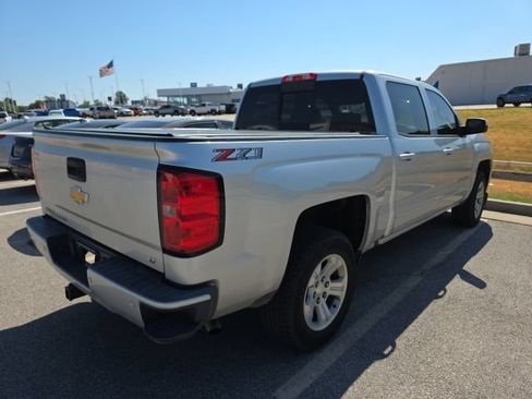 Used 2018 Chevrolet Silverado 1500 LT w/ All Star Edition AWD/4WD image 5