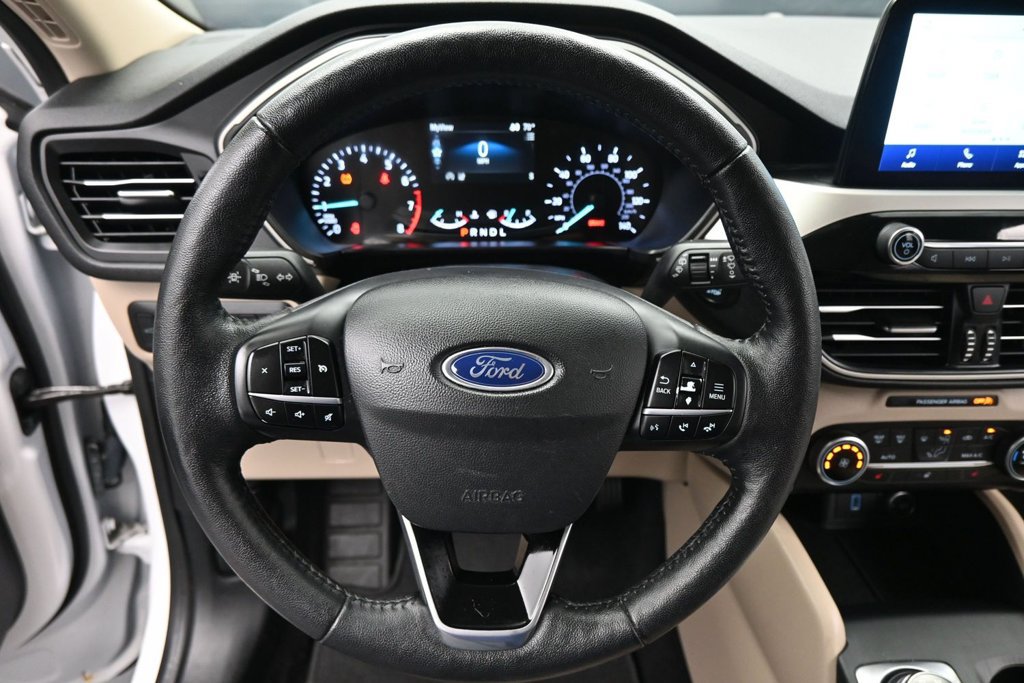 Used 2020 Ford Escape SEL FWD image 12