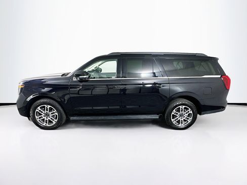 Used 2025 Ford Expedition Max Active AWD/4WD image 4