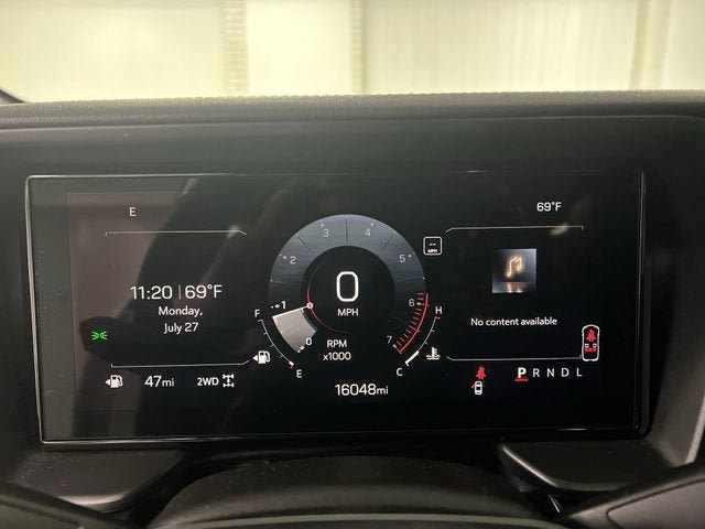 Certified 2026 GMC Terrain AT4 w/ Technology Package II AWD/4WD image 12