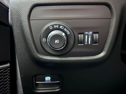 New 2026 Jeep Grand Cherokee L Limited AWD/4WD image 8