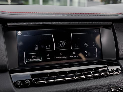 Certified 2023 Rolls-Royce Cullinan image 29
