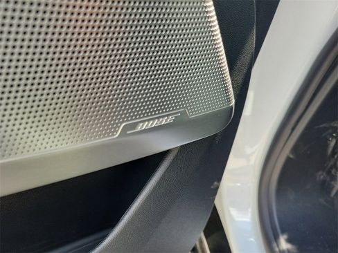 New 2025 GMC Sierra EV Denali image 9