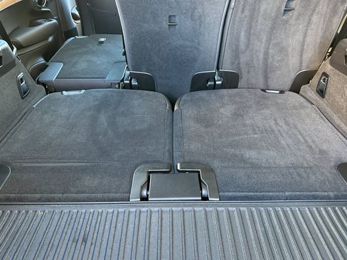 Used 2025 Volvo XC90 T8 Core w/ Climate Package image 19