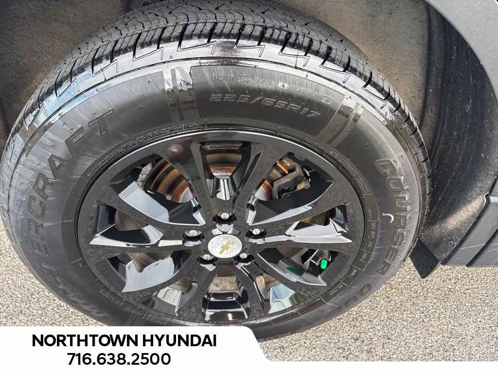Used 2020 Chevrolet Equinox LS FWD image 32