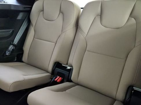 New 2026 Volvo XC90 B6 Plus w/ Protection Package AWD/4WD image 33