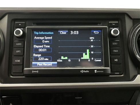 Used 2017 Toyota Tacoma SR5 image 21