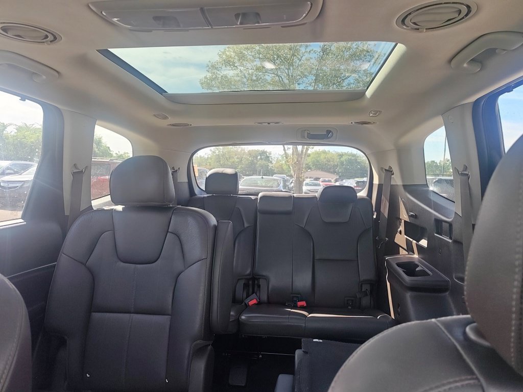 Used 2021 Kia Telluride SX w/ Towing Package AWD/4WD image 12