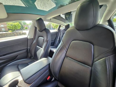 Used 2018 Tesla Model 3 Long Range AWD/4WD image 38