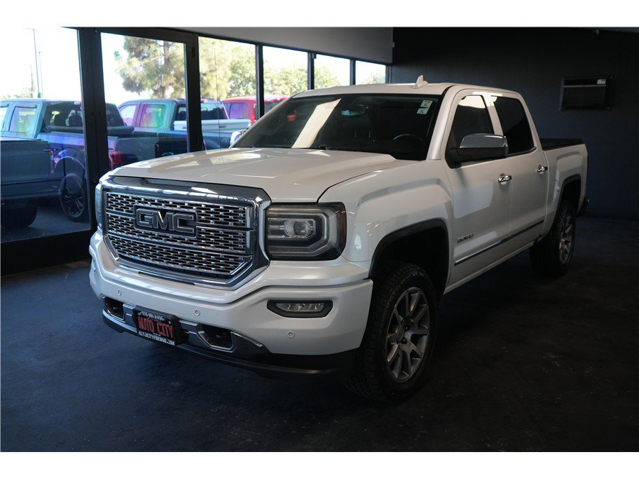 Used 2016 GMC Sierra 1500 Denali w/ Enhanced Driver Alert Package AWD/4WD image 3