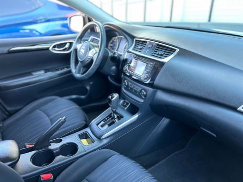 Used 2016 Nissan Sentra SV image 37