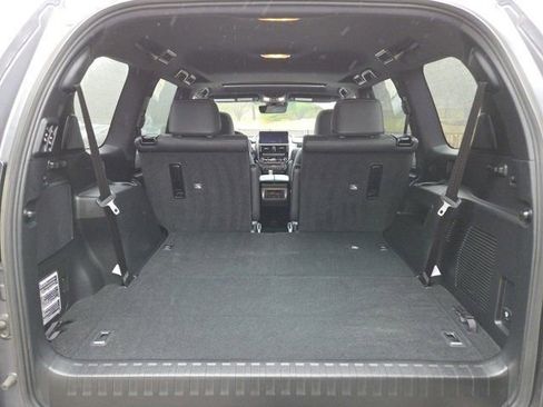 Used 2023 Lexus GX 460 Luxury image 29