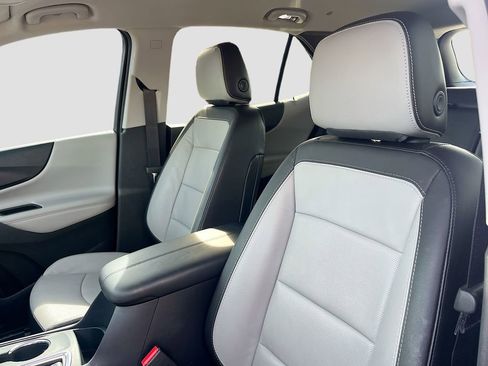 Used 2020 Chevrolet Equinox Premier image 20
