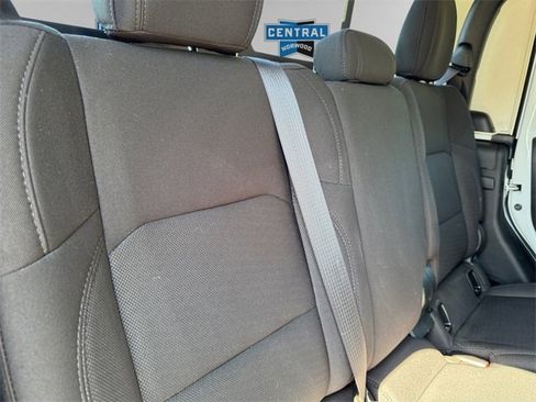 Certified 2022 Jeep Gladiator Sport image 14