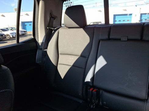 Used 2023 Honda Ridgeline RTL image 18